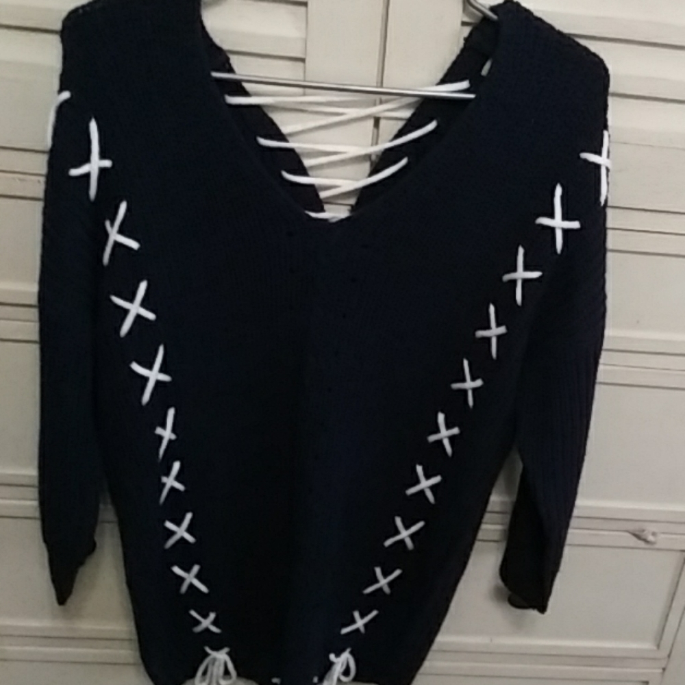 Brandnew sweater